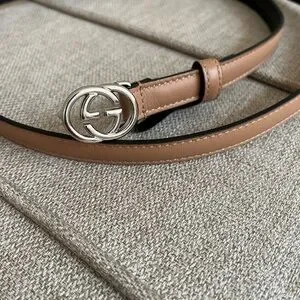 Gucci | Accessories | Gucci Tan Leather Skinny Belt Size 0  display picture 3